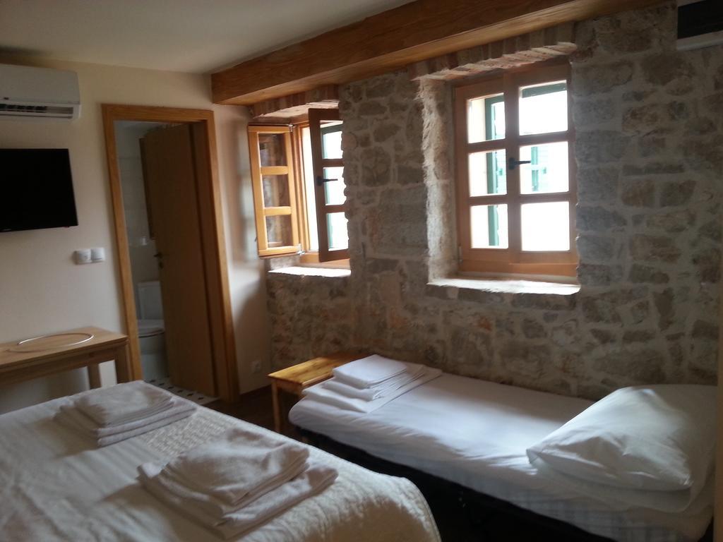 Dvori Svetog Mihaela Šibenik Quarto foto