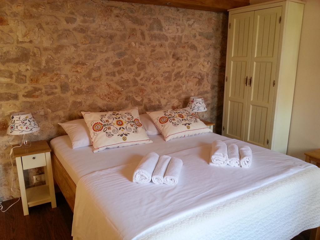 Dvori Svetog Mihaela Šibenik Quarto foto