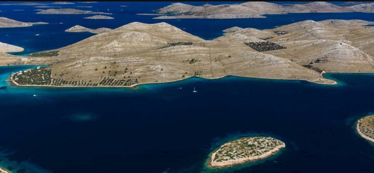 Dvori Svetog Mihaela Šibenik Exterior foto